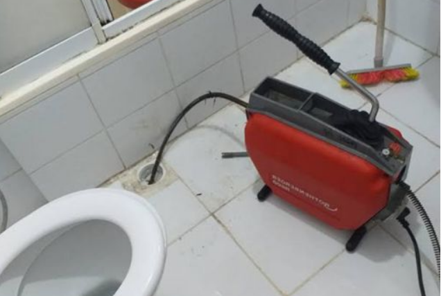 Maltepe Klozet Tuvaletsu Tıkandı